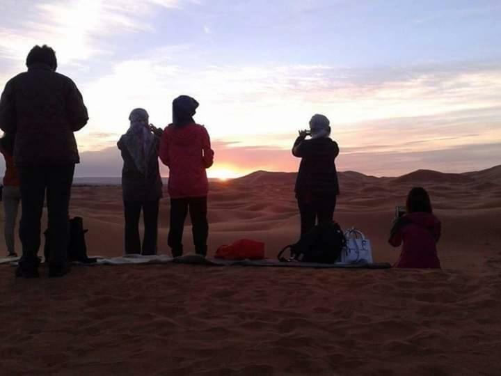 Sahara Nomad Camp Ξενοδοχείο Merzouga Εξωτερικό φωτογραφία